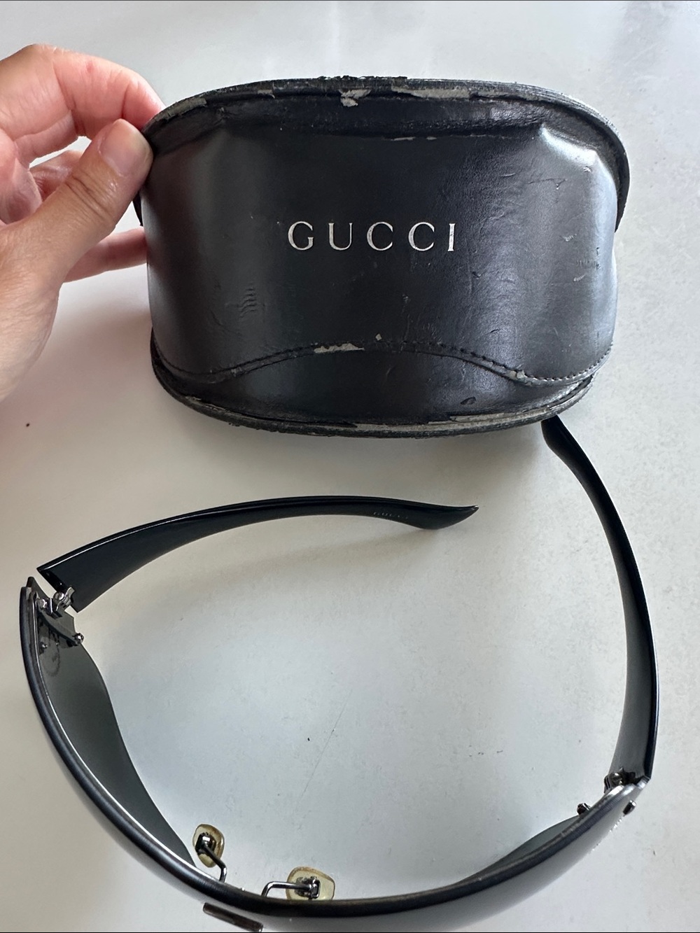 Vintage GUCCI Black Sunglasses - Picture 3 of 4